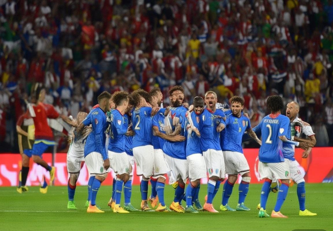 意大利2-0逆转西班牙晋级欧洲杯四强