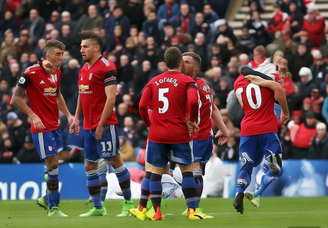 富勒姆VS曼联：英超焦点战回顾与分析(图2)